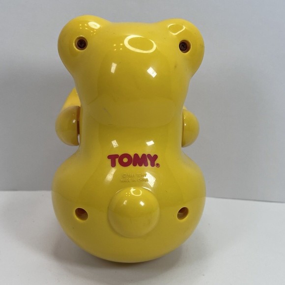 Vintage Tomy Roly Poly Yellow Bear and Cub Bell Chimes 1991 - Picture 4 of 7